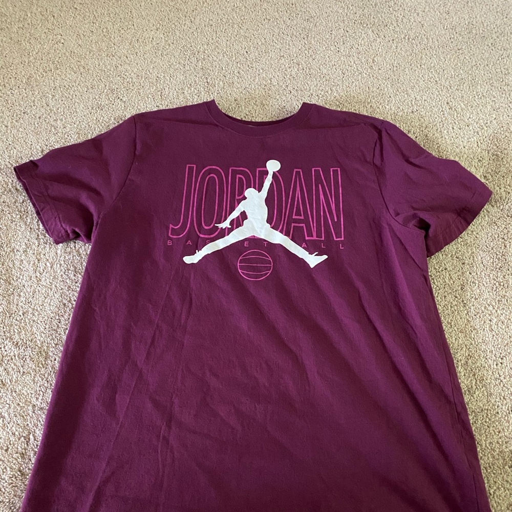 Men’s Air Jordan shirt XL
